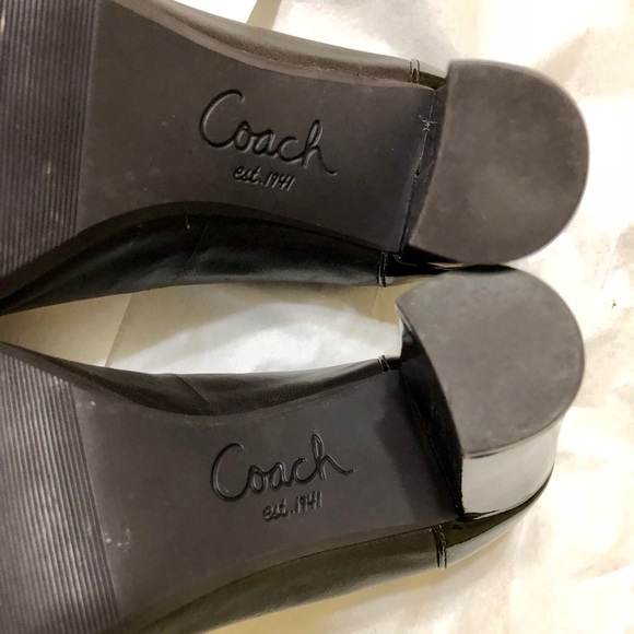 🌷COACH🌷 Leather Pumps - Picture 7 of 8